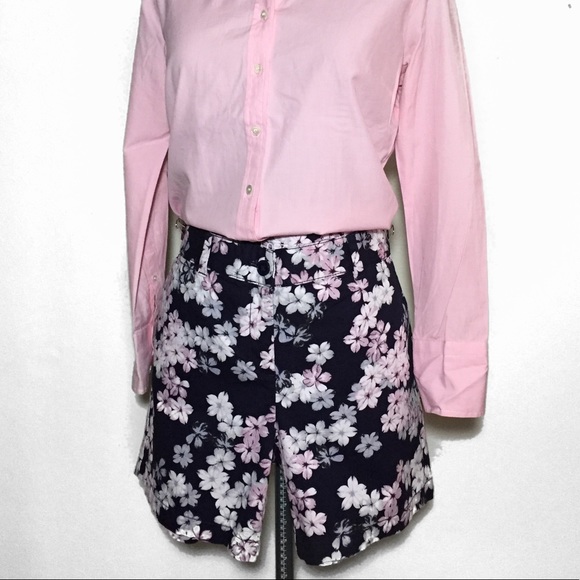 LOFT Pants - NEW Loft Navy Shorts with Pink Floral Print 10